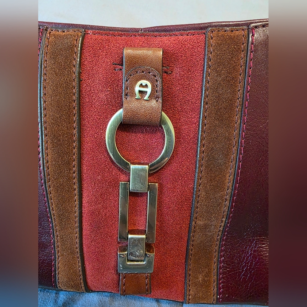 Vintage Aigner Purse - Picture 13 of 15